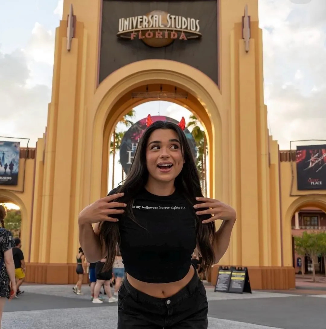 Halloween Horror Nights Era Crop Top - Etsy | Etsy (US)