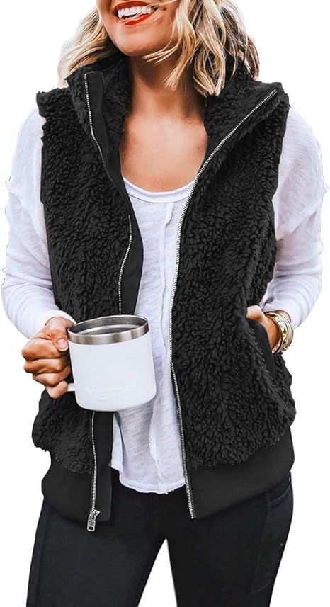 LookbookStore Women Casual Sherpa Fleece Vest Warm Fuzzy Zip Up Vest with Pockets at Amazon Women... | Amazon (US)