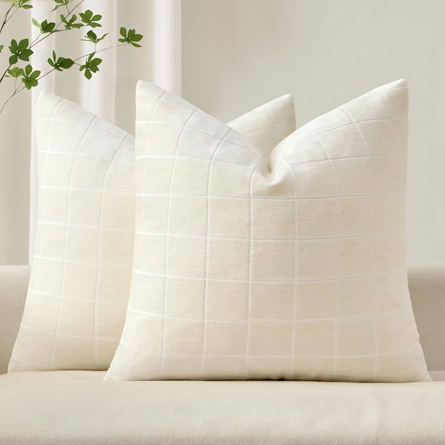 MIULEE Decorative Chenille Check Throw Pillow Covers Vintage Plaid Couch Pillows 18x18 Inch Set o... | Amazon (US)
