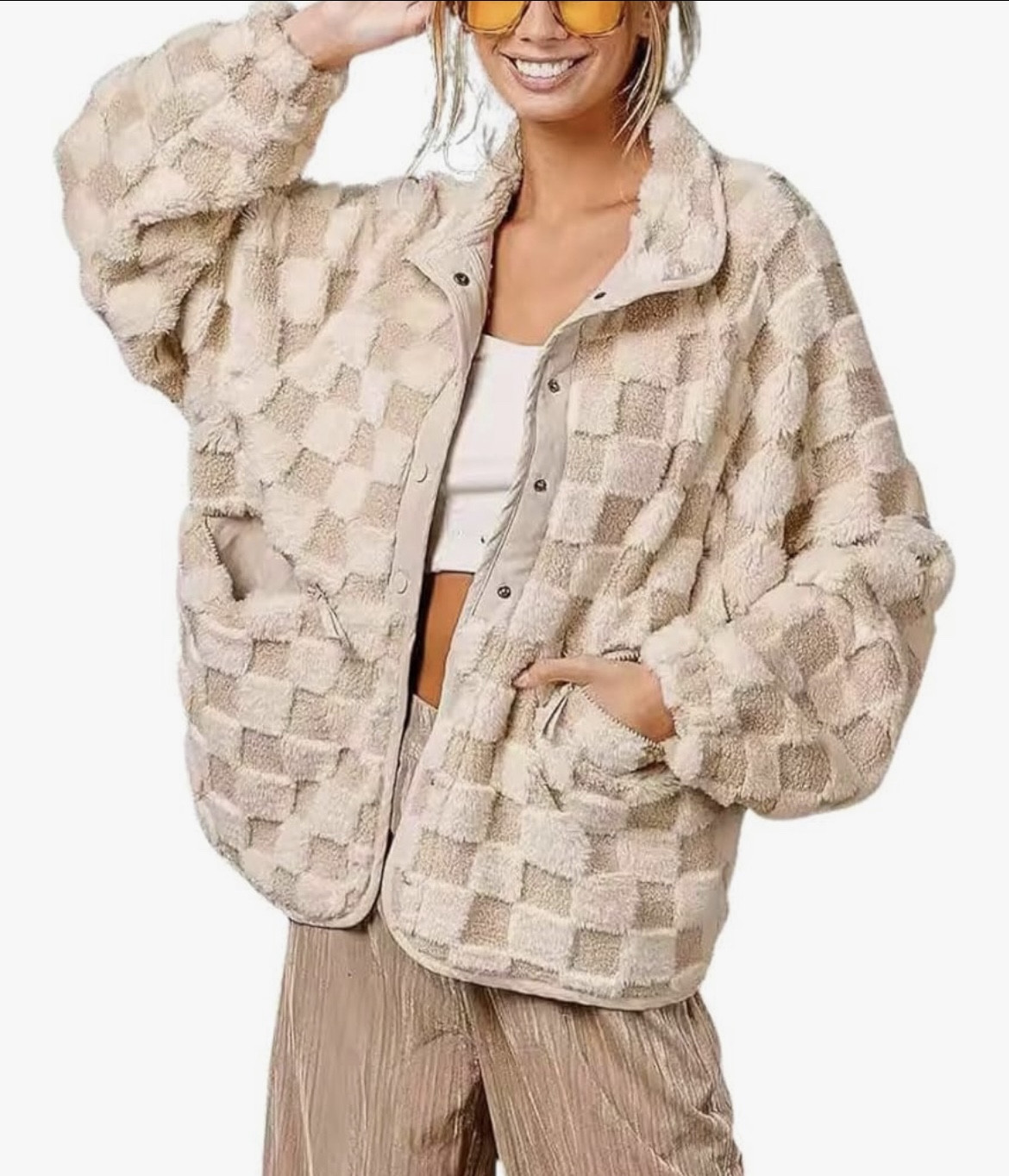 🔥 THIS SHACKET IS GOING VIRAL FOR A REASON 🔥
If you love cozy, oversized layers that still look cute + put together… this is a NEED 🤍
#AmazonFinds #AmazonFashion #LTKFinds #ShacketSeason
#NeutralStyle

✔️ Ultra-soft sherpa fleece
✔️ Perfect oversized fit (easy to layer)
✔️ Neutral check that goes with EVERYTHING
✔️ Lightweight but warm — ideal for fall ➜ winter

This is the kind of jacket you’ll grab every single day — errands, school drop-off, travel days, casual weekends… it does it all.

✨ Linked in my LTK + Amazon Storefront
👉 Grab it before sizes sell out