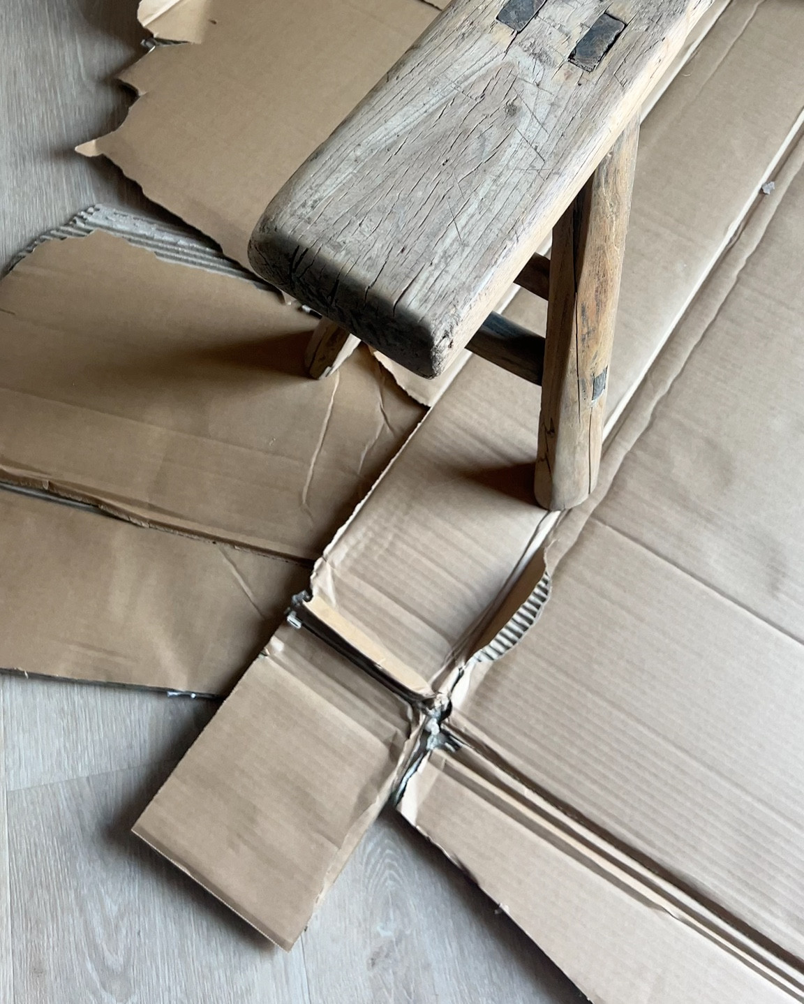 
Warm, welcoming, and Amazon-approved 🤎
This wood entryway bench is giving elevated cozy — and she’s under budget 👏✨
Perfect for tossing bags, tying shoes, or just looking absolutely stunning in your foyer

🛋️ Tap to shop my exact bench
(Plus a few styling must-haves I paired it with!)
#AmazonHome #EntrywayGoals #LTKHome #LTKFinds #BudgetHomeDecor #HomeInspo #HouseToHome #CozyVibes #HomeStyling #AmazonFinds #NeutralHome #BenchDecor #HomeDetails #DecorUnder100 #EntrywayDecor #FoyerStyle #HomeFavorites #LTKDecor #HomeSweetHome #StyledSpaces

#LTKHome