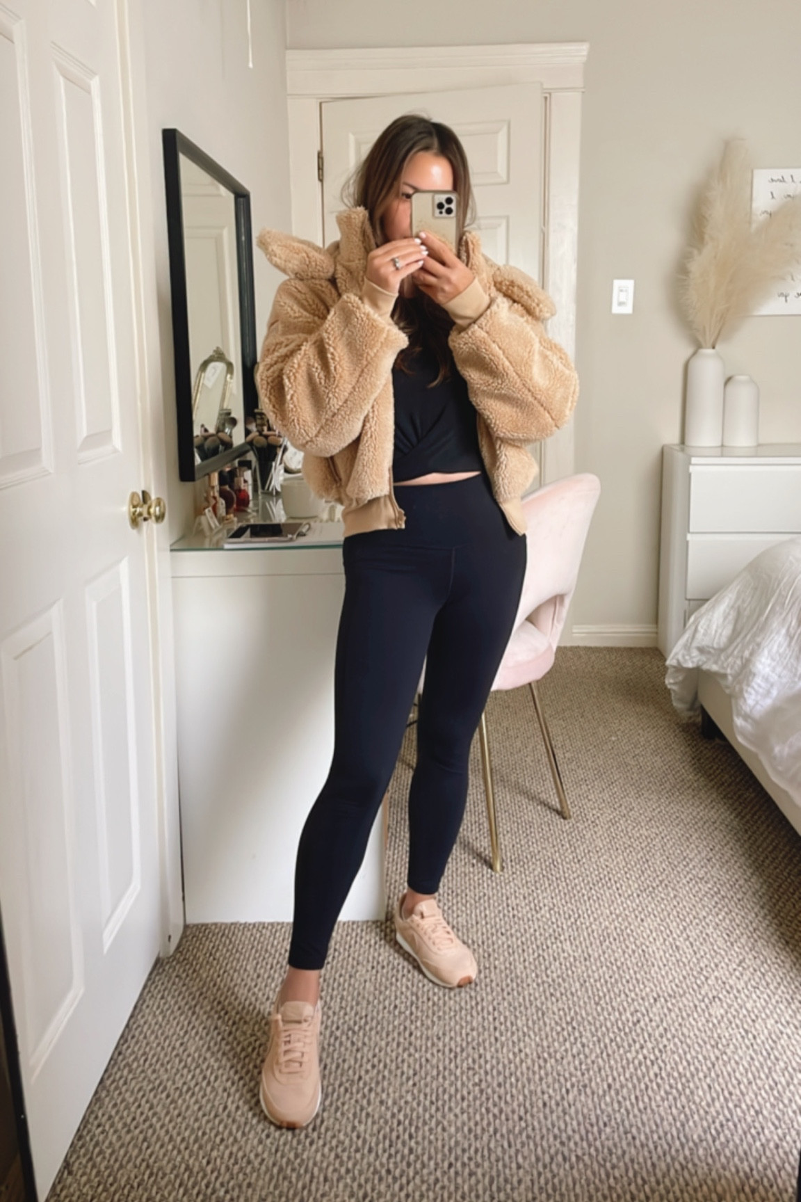 Alo yoga 30% off
Sherpa jacket- s
Cropped long sleeve top- s
Nike sneakers 

#casualoutfit #petite #sherpajacket #giftsforher #giftidea

#LTKCyberweek #LTKGiftGuide #LTKHoliday