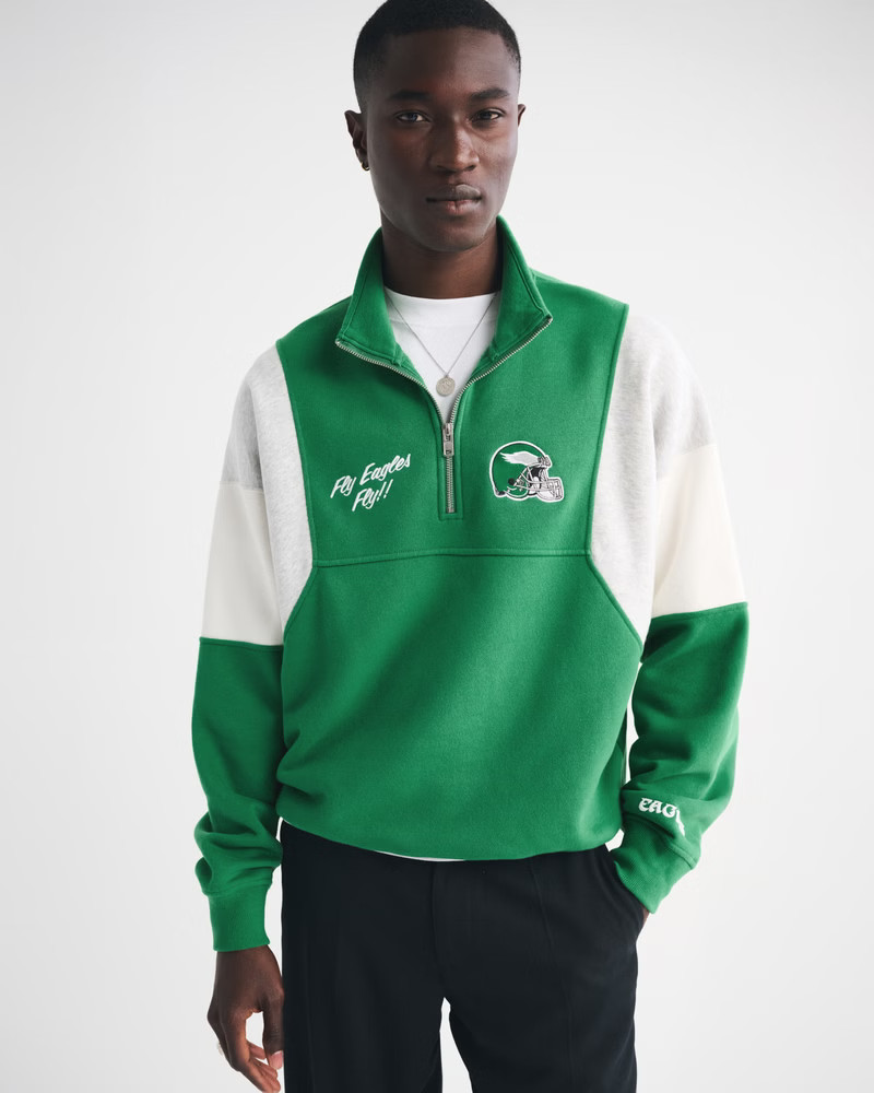 Men's Green Bay Packers Half-Zip Sweatshirt | Men's Tops | Abercrombie.com | Abercrombie & Fitch (US)