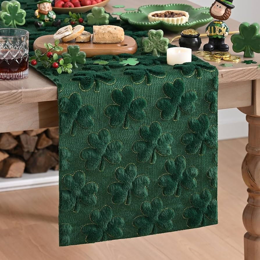 Artoid Mode Green Soft Plush Faux Fur Jacquard Gold Embroidery Lucky Clover St. Patrick's Day Tab... | Amazon (US)