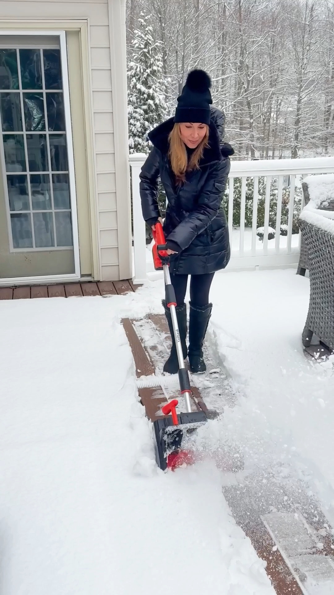 Cordless snow blower ❄️
Lightweight, easy to use, and perfect for sidewalks, steps, and entryways. No gas, no cords—just quick, quiet snow removal. A winter must-have I reach for every storm.

#LTKHome #LTKSeasonal