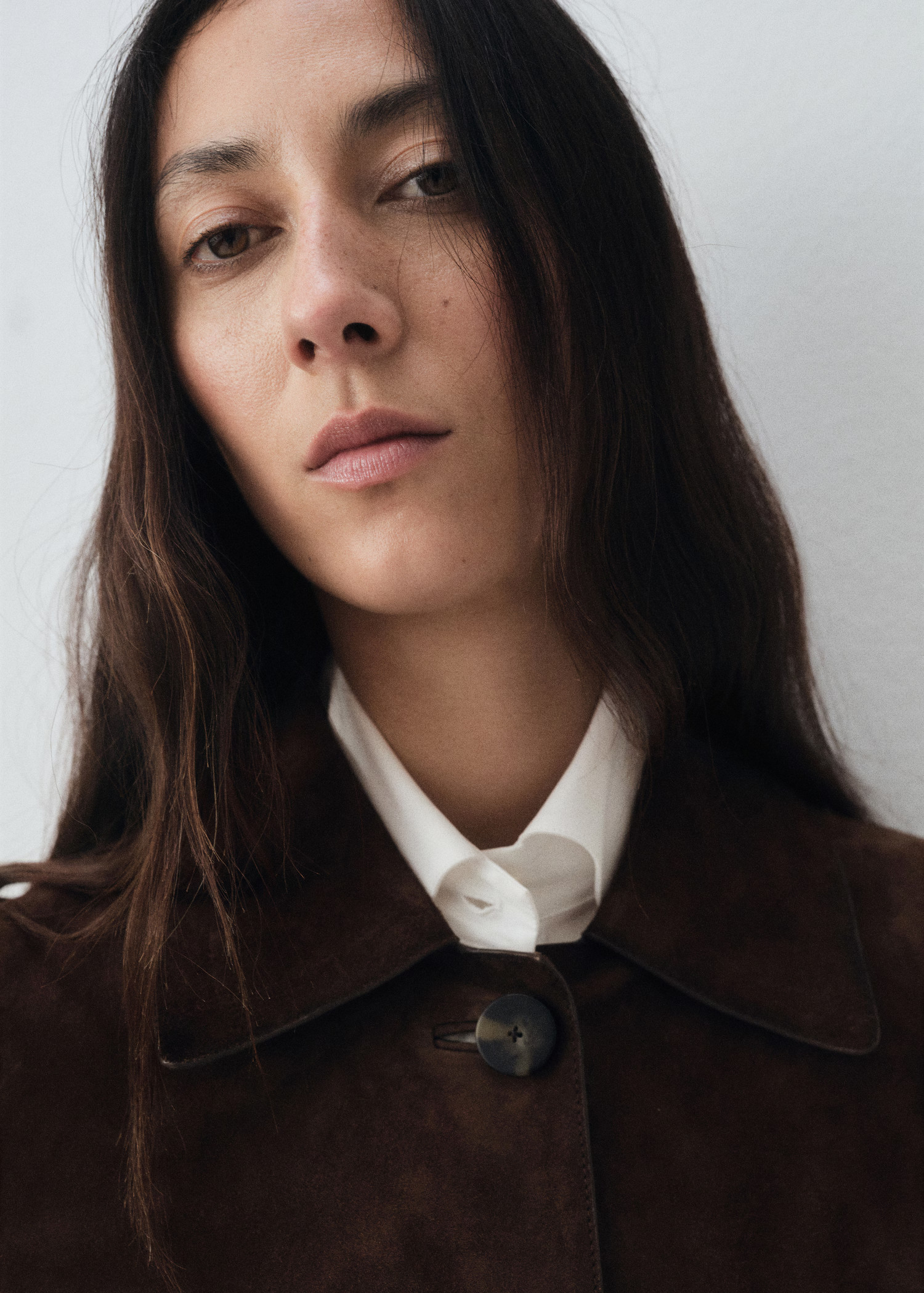 100% leather short jacket - Women | MANGO United Kingdom | MANGO (UK)