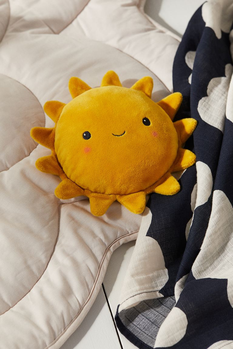 Sun soft toy - Yellow - Home All | H&M GB | H&M (UK, MY, IN, SG, PH, TW, HK)