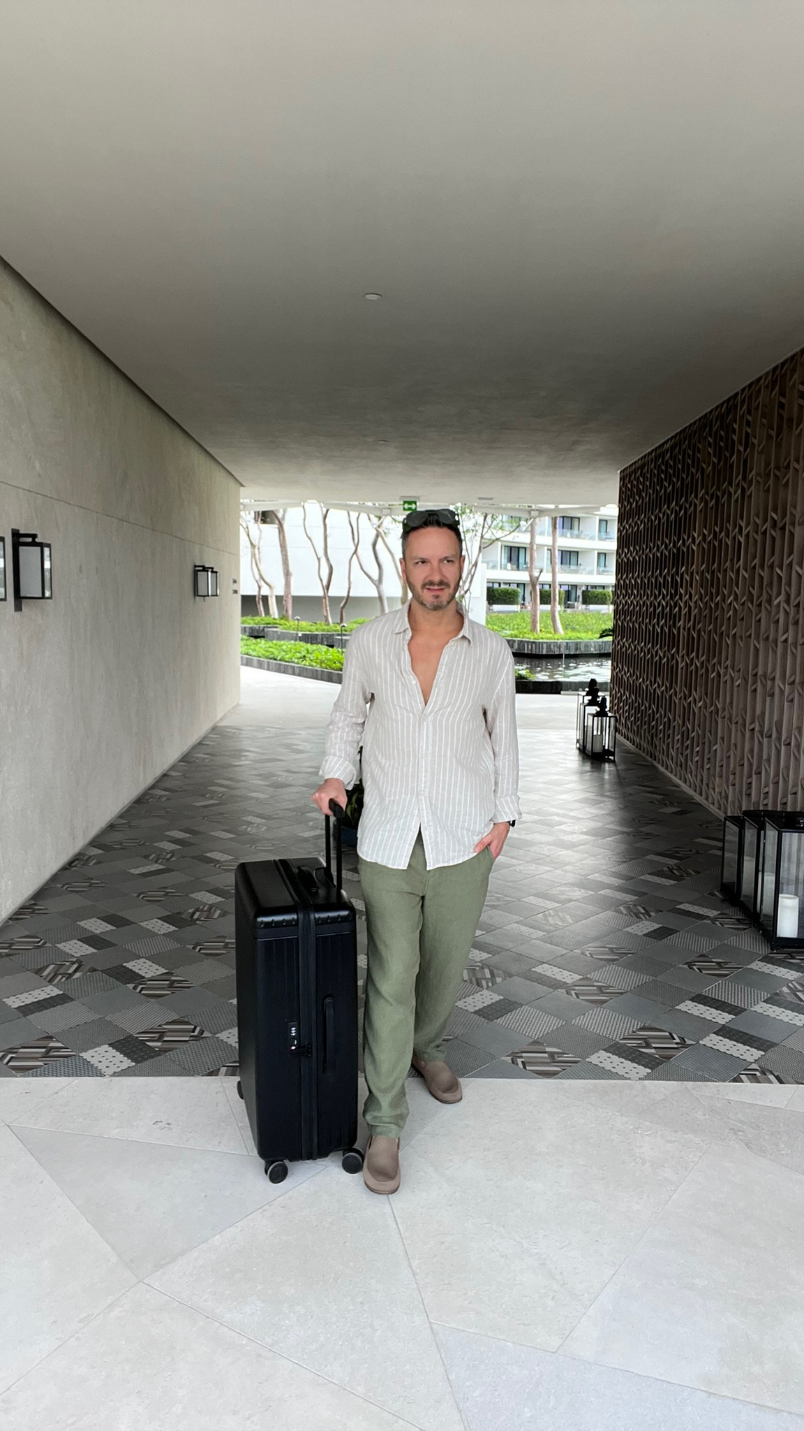 Spring break was all about sun, relaxation, and traveling in style—and our Carl Friedrik luggage made sure of that. Sleek, functional, and built for first-class adventures. If you’re leveling up your travel game, start with the right luggage!

#CarlFriedrik #LuxurySpringBreak

#LTKWatchNow #LTKItBag #LTKTravel