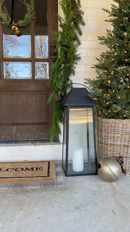 How I style my front porch for the Hollidays! 

#LTKHoliday #LTKstyletip #LTKhome