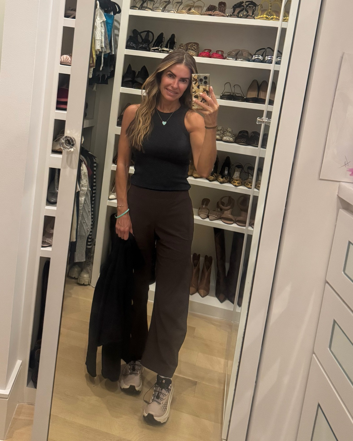 here we go again travel day wearing my very favorite & oh so comfy pants that come in so many colors & are worth every penny🤎
(run tts wearing a 2)

+ my new trail sneakers that are so cool & also very comfortable & shop rest of my look below 

& ofc the only jacket i travel with my sweatshirt blazer & books im reading rn too

run tts as well

#LTKdayinmylife #LTKootd #LTKTravel