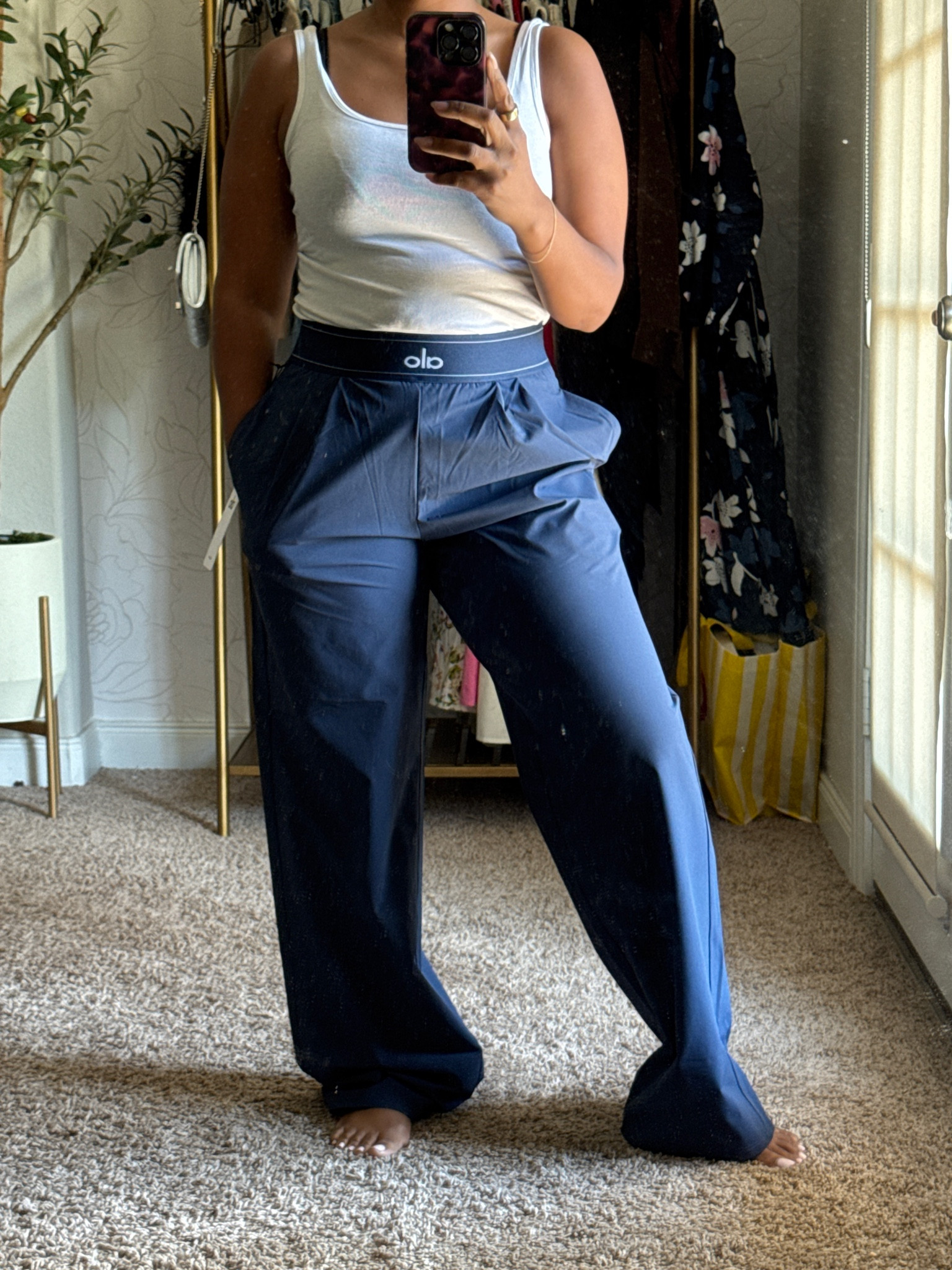 The @Alo Yoga trousers are perfect!!! 

#LTKSaleAlert #LTKActive #LTKWorkwear