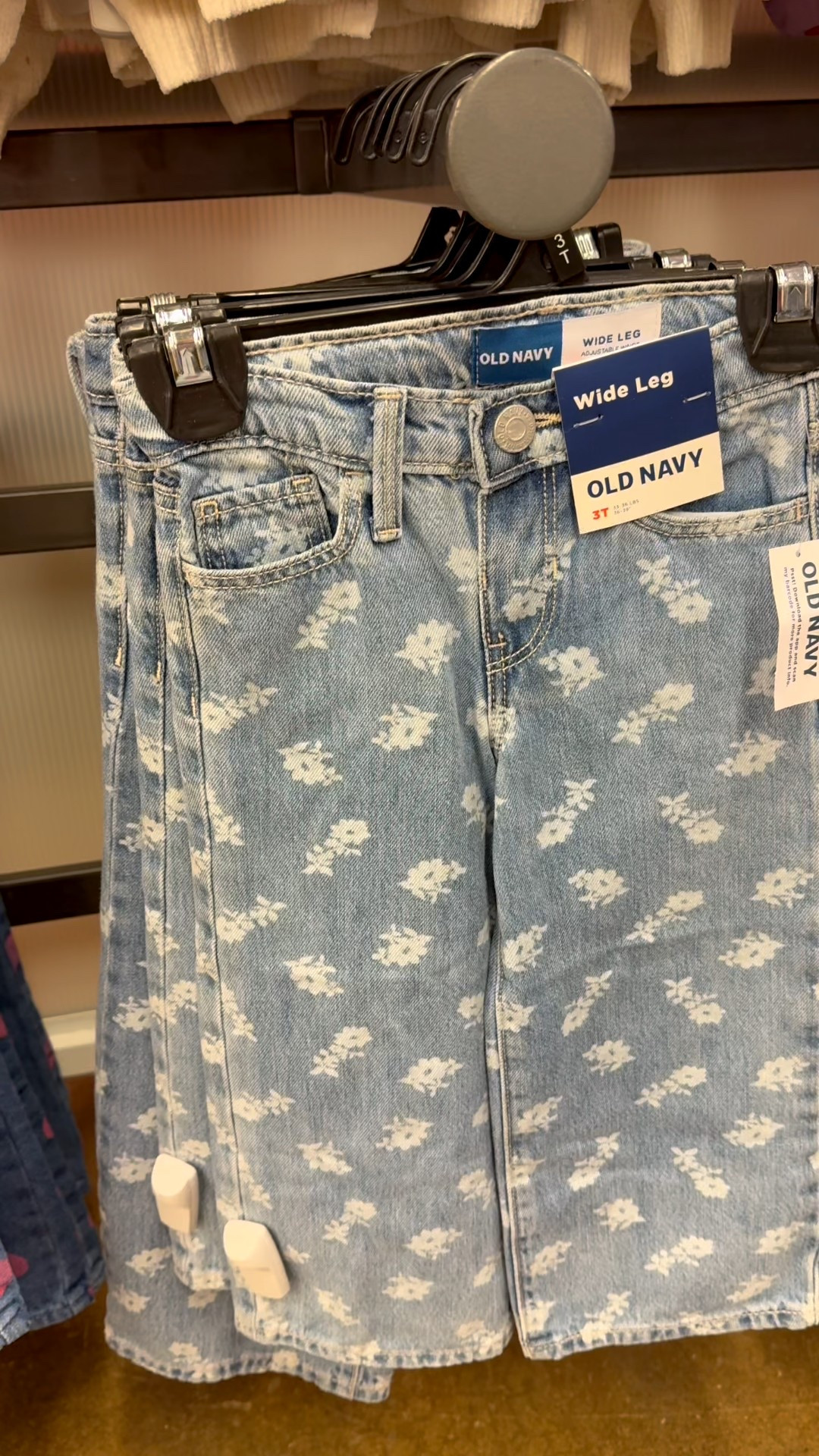 The cutest toddler jeans for Valentine's Day

#LTKSaleAlert #LTKKids