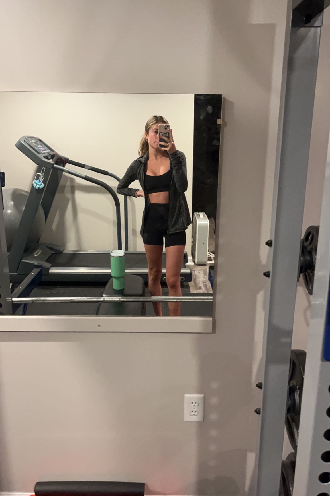 workout slay 

#LTKFind #LTKGiftGuide