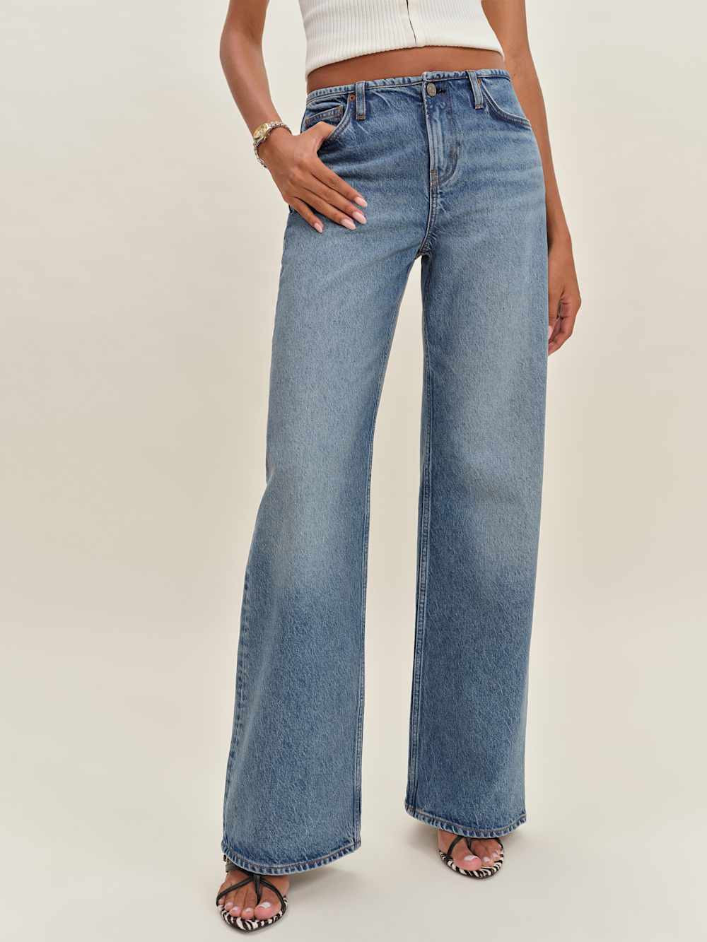 Cary Low Rise Slouchy Wide Leg Jeans | Reformation (Global)