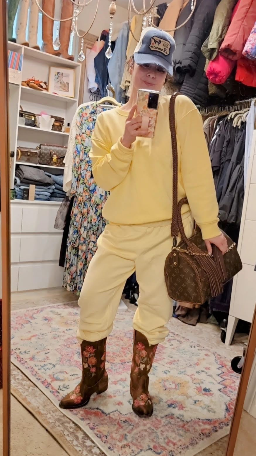 Wearing a kids 14/16 in the sweatshirt. Size medium in the sweatpants (women’s) boots are comfortable & are tts

Bag… send me a DM or find me on IG. 

The perfect outfit
#springoutfit
#westernboots
#cowboyboots

#LTKTravel #LTKStyleTip #LTKFestival