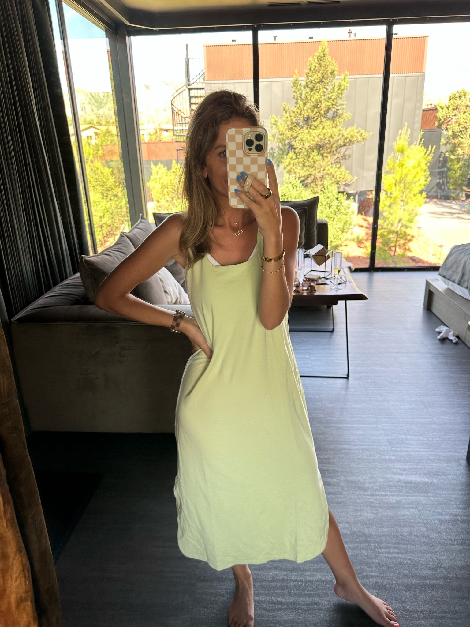 white christmas dresses Arielle Open Back Midi Dress main image 0