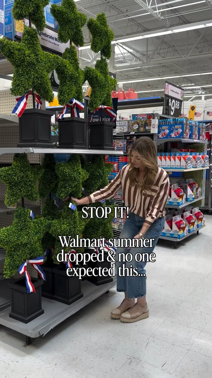 
Walmart just started putting out their summer collection and it’s giving major 90s Pottery Barn vibes. Think florals, harvest, olives and all things summer. Inventory is different at every store and rolling out at different times, and things are selling fast. I linked everything for your convenience so you can shop online, because I can’t guarantee it’ll be in your store.
* *The star topiary is not linked online yet- I will link it when it’s available. 

Walmart, Walmart style, melamine plates, dishes, platter, trays, rattan, entertain, candles

#LTKSeasonal