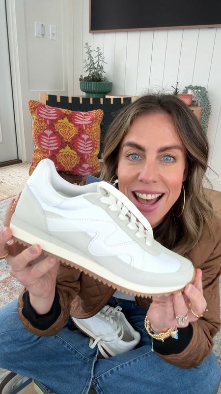 I absolutely love these white casual sneakers from Target! Super comfortable 

#LTKfindsunder50 #LTKshoecrush