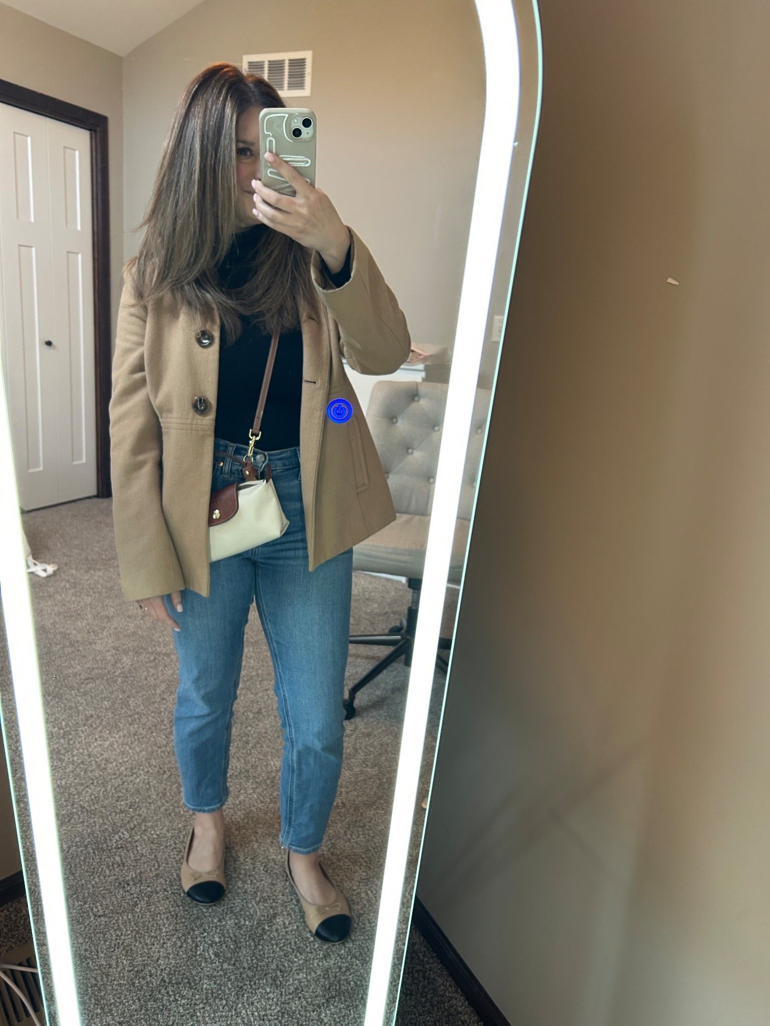 Today’s OOTD before a nail and smoothie date, work meeting and switching rooms with Olivia. 

#LTKootd #LTKPetite #LTKdayinmylife