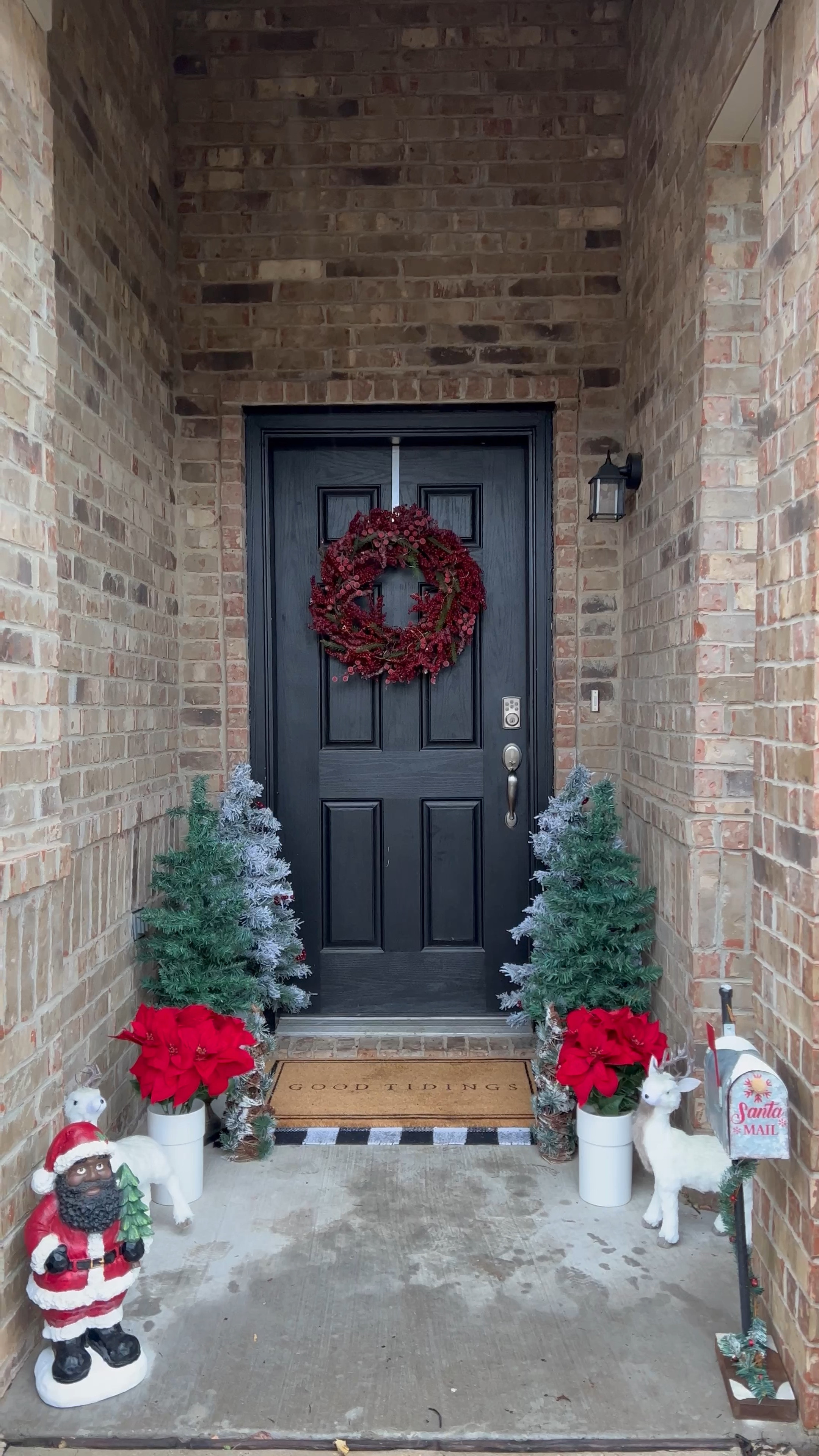 Traditional decor this year!!

#LTKSeasonal #LTKHoliday #LTKCyberweek