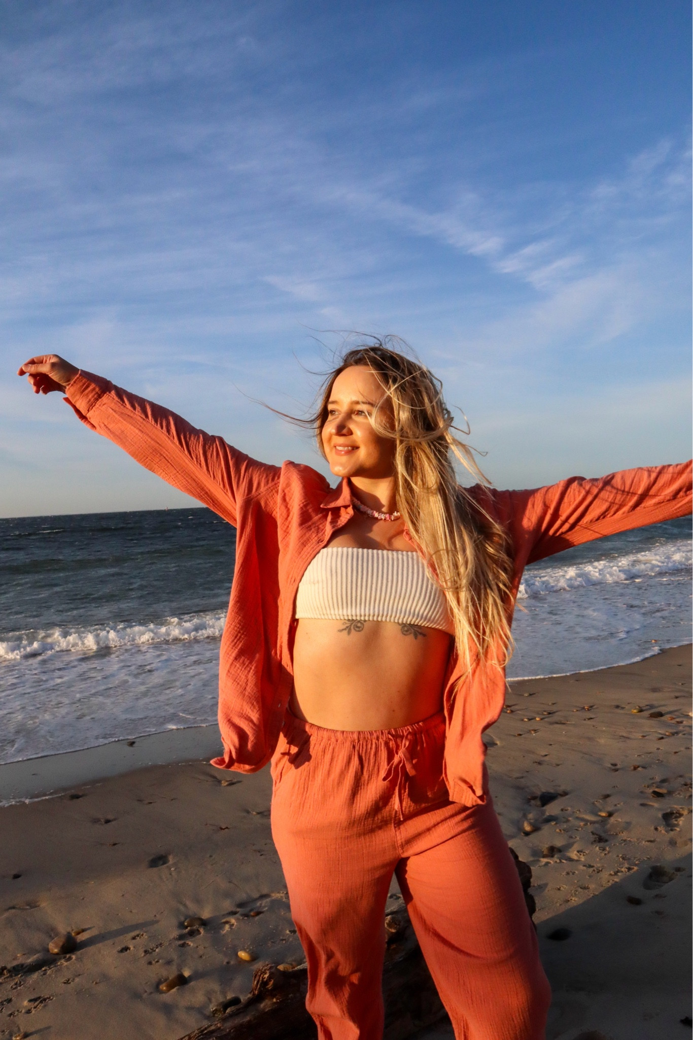 Living in these sets all summer long and on vacations🙌🏼(wearing size s in top and M in the bottoms for a looser fit)
#vacationoutfit #summeroutfit #vacation #set #summer #getaway #beachset #beachoutfit #travel #traveloutfit





#LTKFindsUnder100 #LTKTravel #LTKSeasonal