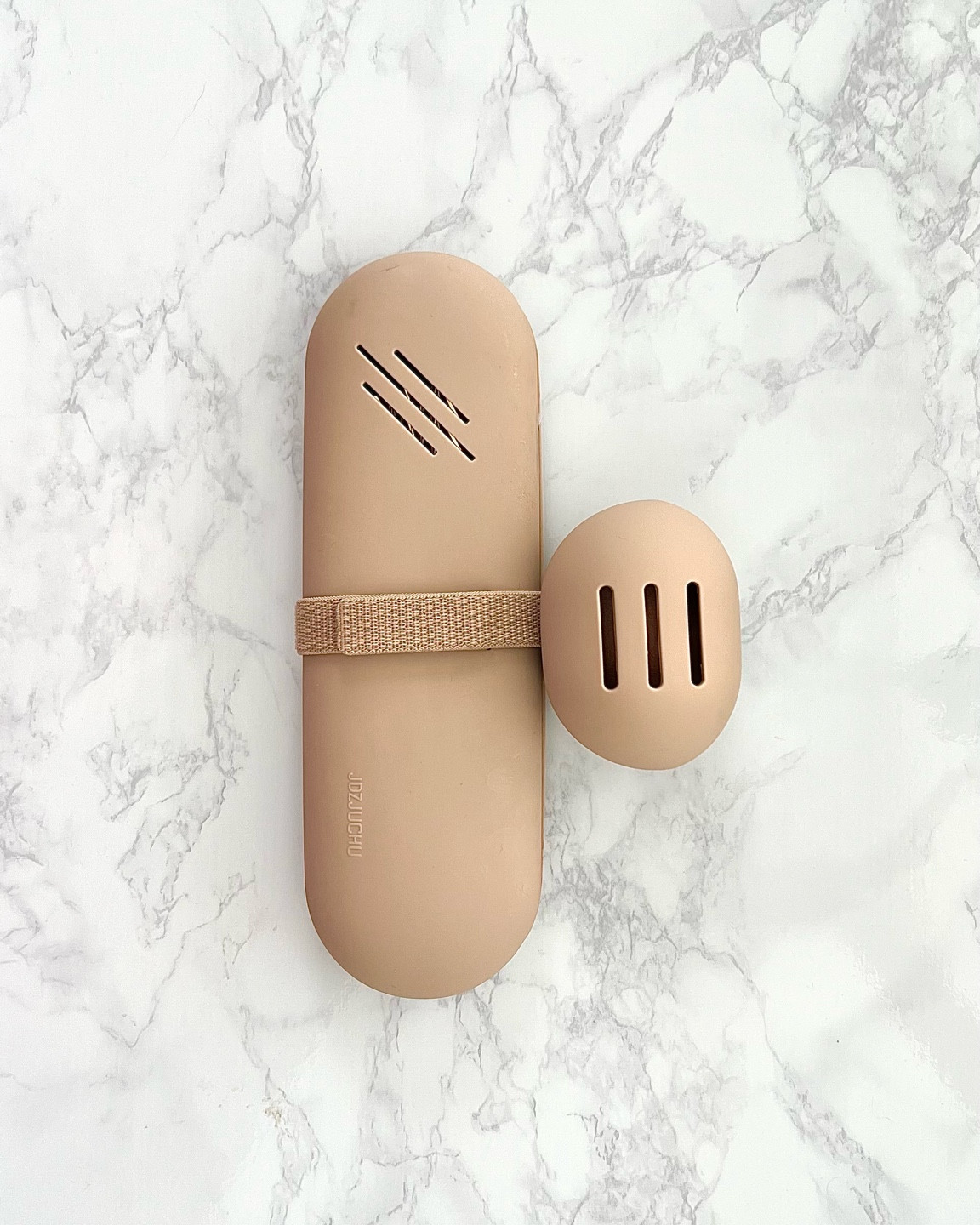 I love this silicone makeup brush holder and beauty sponge holder! They help keep my makeup brushes and sponge clean as well as the inside of my makeup bag. 

They are easy to use and clean. These are great for home and travel. 

I also linked more of my favorite Amazon beauty finds. 

Amazon find, favorite finds, beauty products, beauty blender holder, makeup product 

#LTKBeauty #LTKFindsUnder50 #LTKSaleAlert