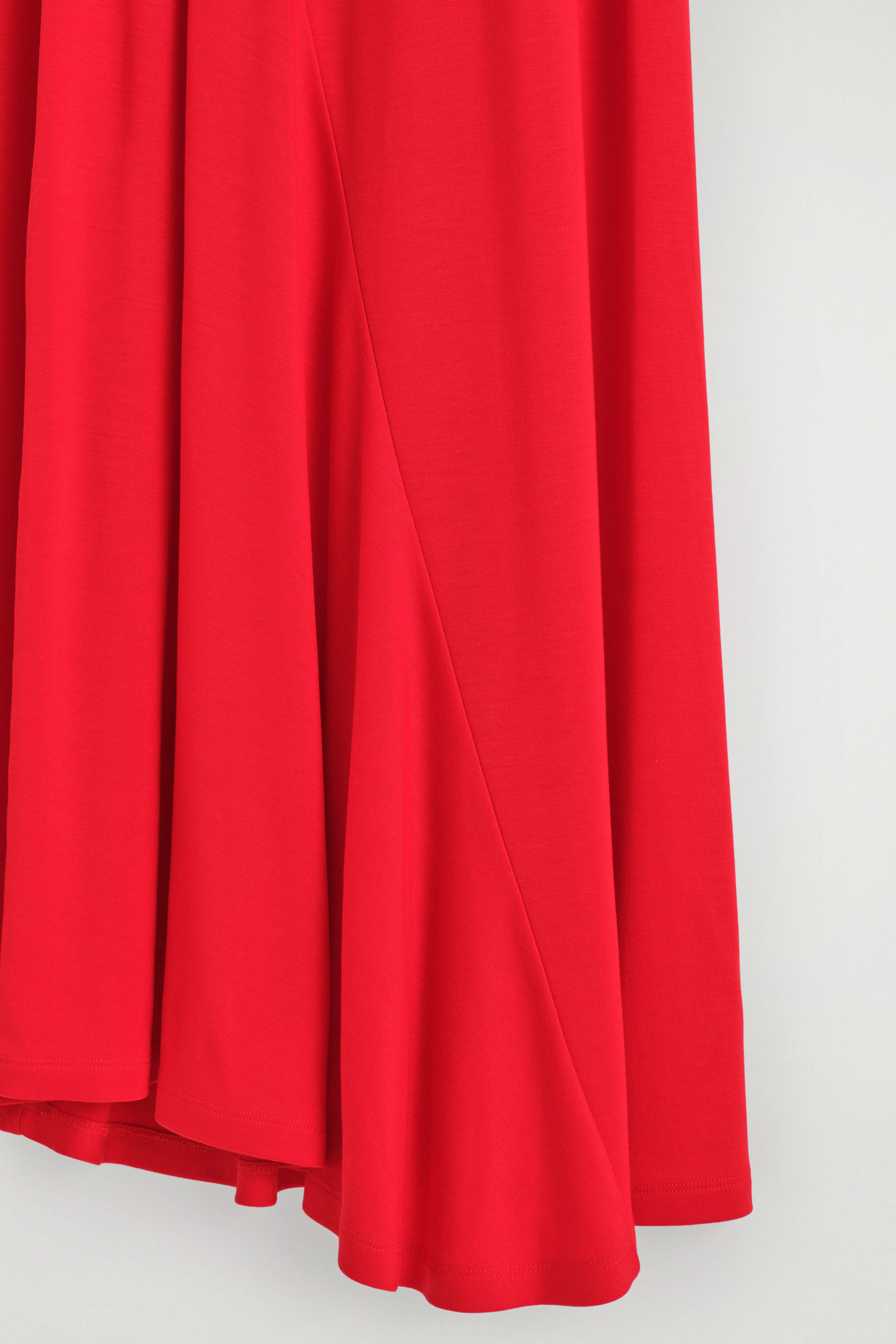 ASYMMETRIC JERSEY MIDI DRESS - RED | COS GB | COS UK