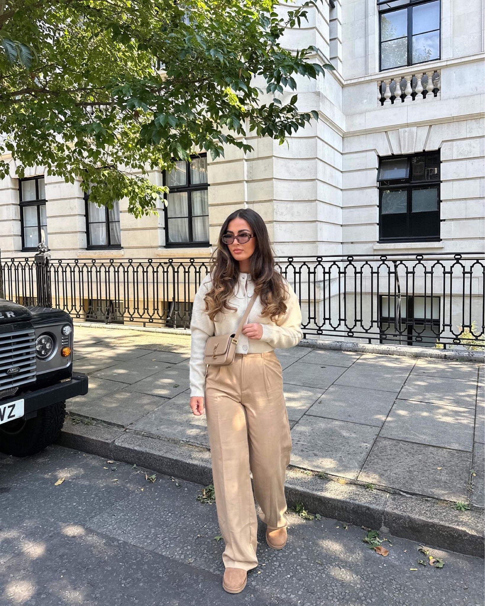 Ugg season 🍂

Ugg boots, styling Ugg boots, autumn boots, autumn outfit, Ugg ultra mini, Ugg outfit, cardigan, Saint Laurent, Celine sunglasses, tailored trousers

#LTKSeasonal #LTKshoecrush #LTKitbag