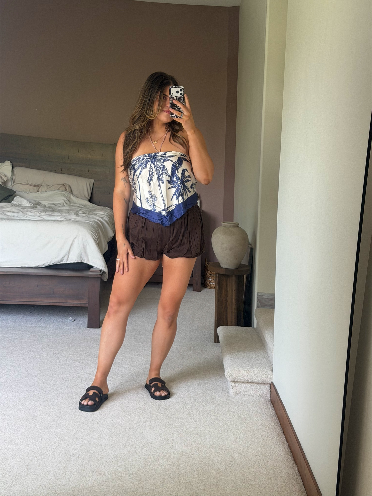 ￼ Amazon Bandanna top for vacation, beach, pool or resort wear! 

Midsize, size 12, size 14, mom style, curvy outfit