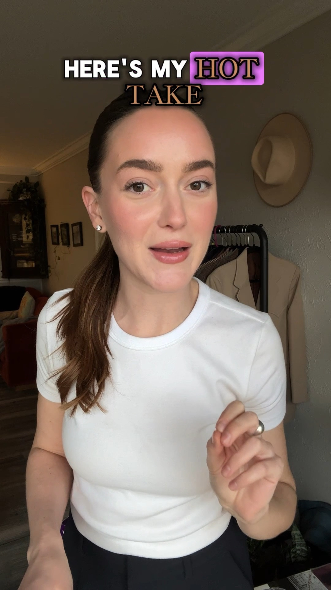 Is black your “comfort color”? It may look great on you if you have high contrast features, but navy is a MUCH better choice for most women. Fave navy finds for style 2026 linked here. 


.
.
.
.
Best navy dress | navy tee shirt | navy track pants | navy matching loungewear | wearing black | black vs navy clothes for women | fashion over 40 | fashion over 50 | personal stylist nashville 