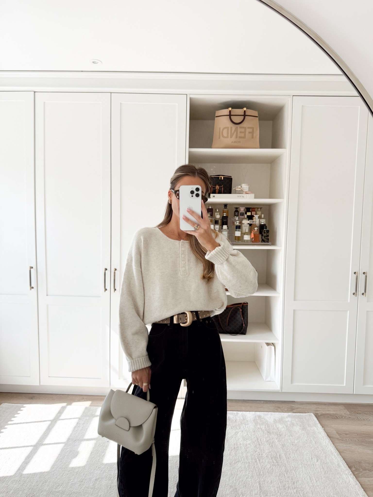 Abercrombie knitwear & barrel leg jeans 🫶🏻

#LTKFashionMonth #LTKuk #LTKautumn