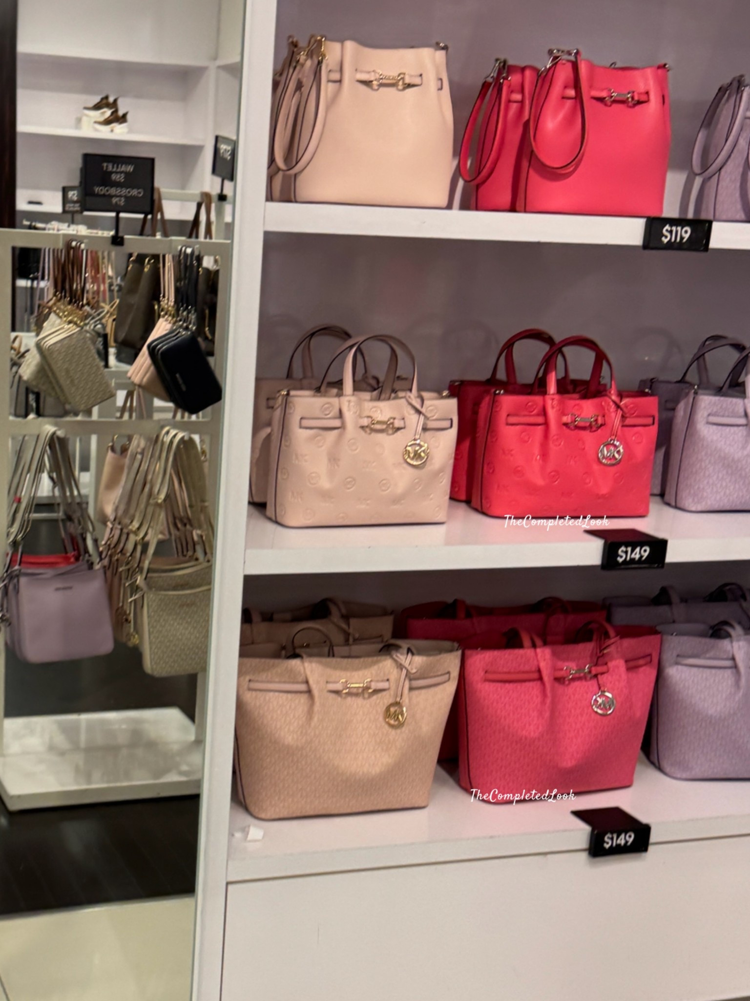 Pretty pink Michael Kors bags #michaelkors 