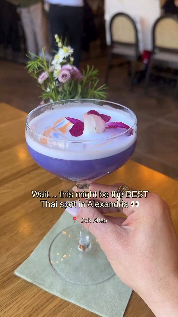 Be honest… what are you grabbing first? 👀 @dokkhaothai 

🍸 Wonderland cocktail + espresso martini
🦀 Crab rangoon & calamari
🍚 Chicken fried rice + fried branzino
🧇 Nutella banana waffle & choco waffle

Safe to say… we’ll be back 😋
📍 Dok Khao, Alexandria

#thaifoodlover #novafoodie #thaifoodie #dmvfoodie #alexandriaeats Alexandria VA restaurants, Thai food Alexandria VA, new restaurants in Alexandria VA, best Thai food near DC, Northern Virginia food spots, Aesthetic restaurant, Modern restaurant,

#LTKfoodie #LTKdayinmylife #LTKvlog