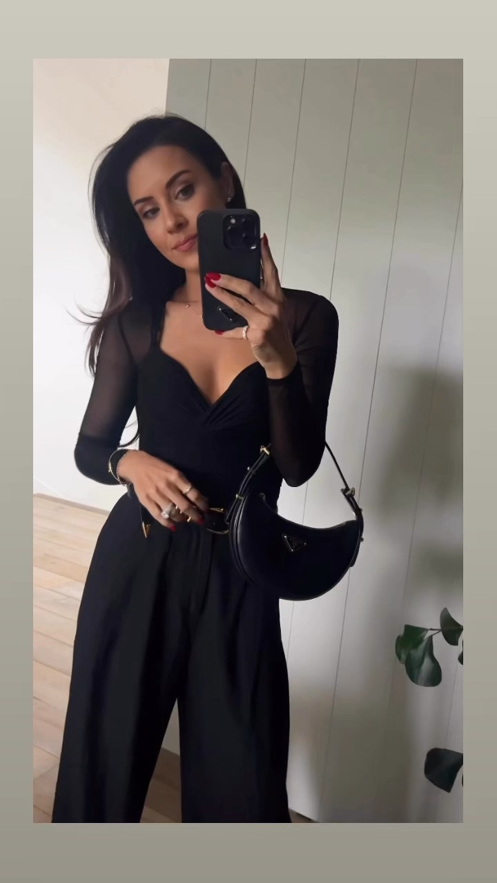 My go to elevated date night look- comfortable, classy, and subtly sexy 

#LTKStyleTip #LTKHoliday #LTKParties