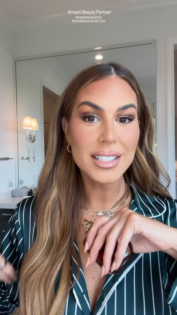 loving my @Armanibeauty luminous silk foundation!  The perfect foundation for flawless, glowy skin that never looks cakey!  I’m in shade 6.5  @sephora #armanimakeup #powerofyou