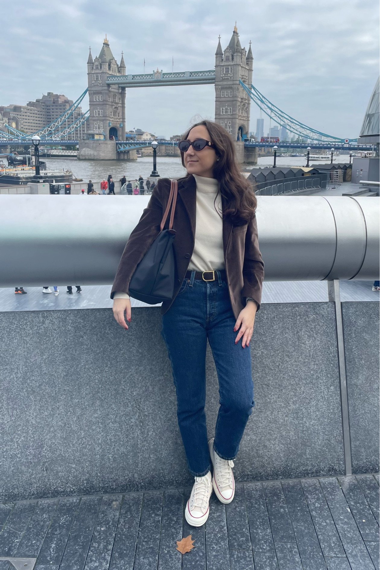 New favorite blazer 🤎🧸
-
-
-

Style inspo, neutral style, autumnal outfits, autumn winter style, transitional style, transitional outfit, minimal style, capsule wardrobe, basic outfits, classic style, outfit ideas, outfit Inspo, everyday outfit, how to style, what to wear, neutral outfits, knitwear, denim, coat, cashmere #styleinpso #stylediary #neutralstyle #denim #knitwear