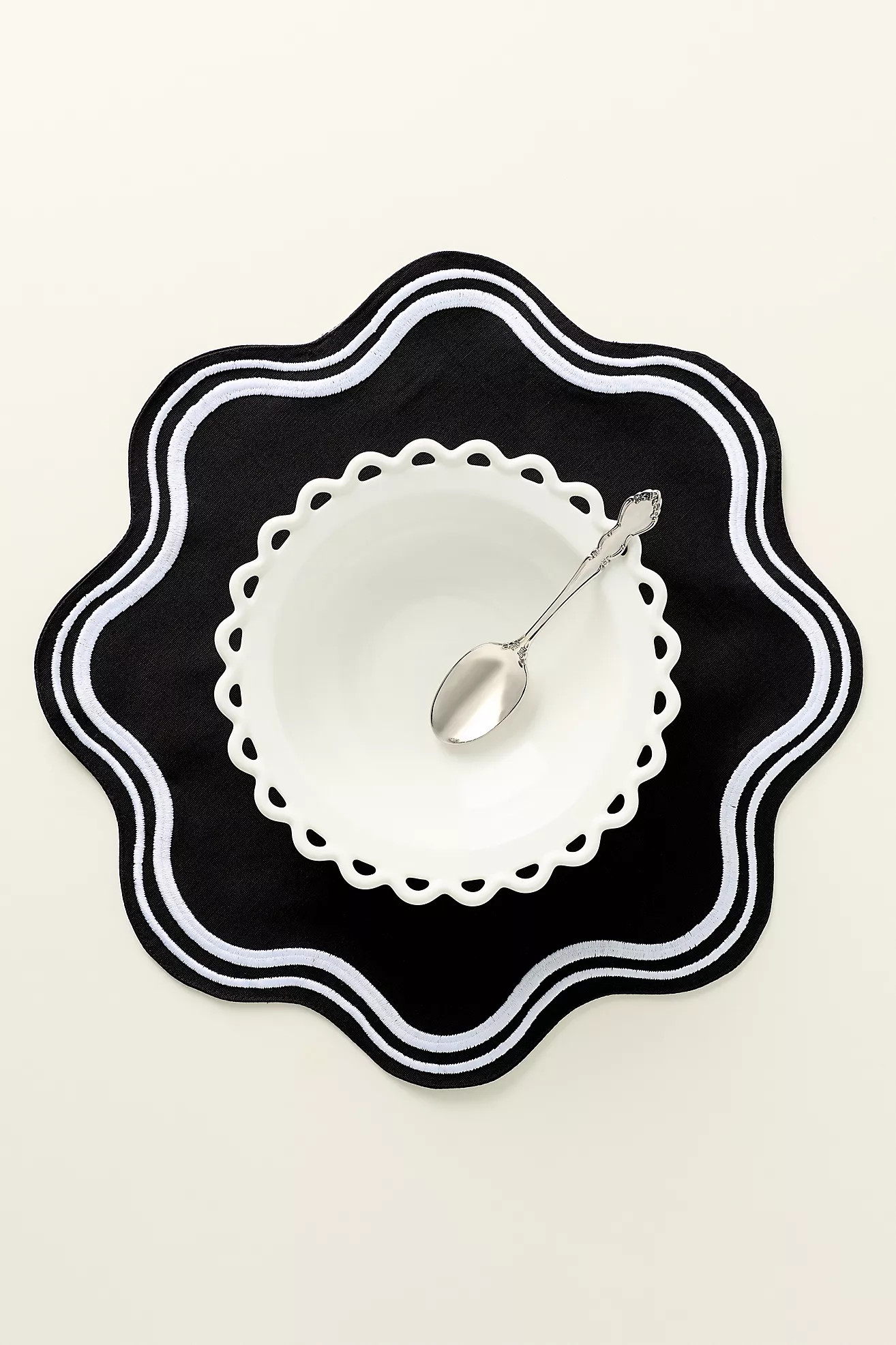Madeline Embroidered Round Placemat | Anthropologie (US)