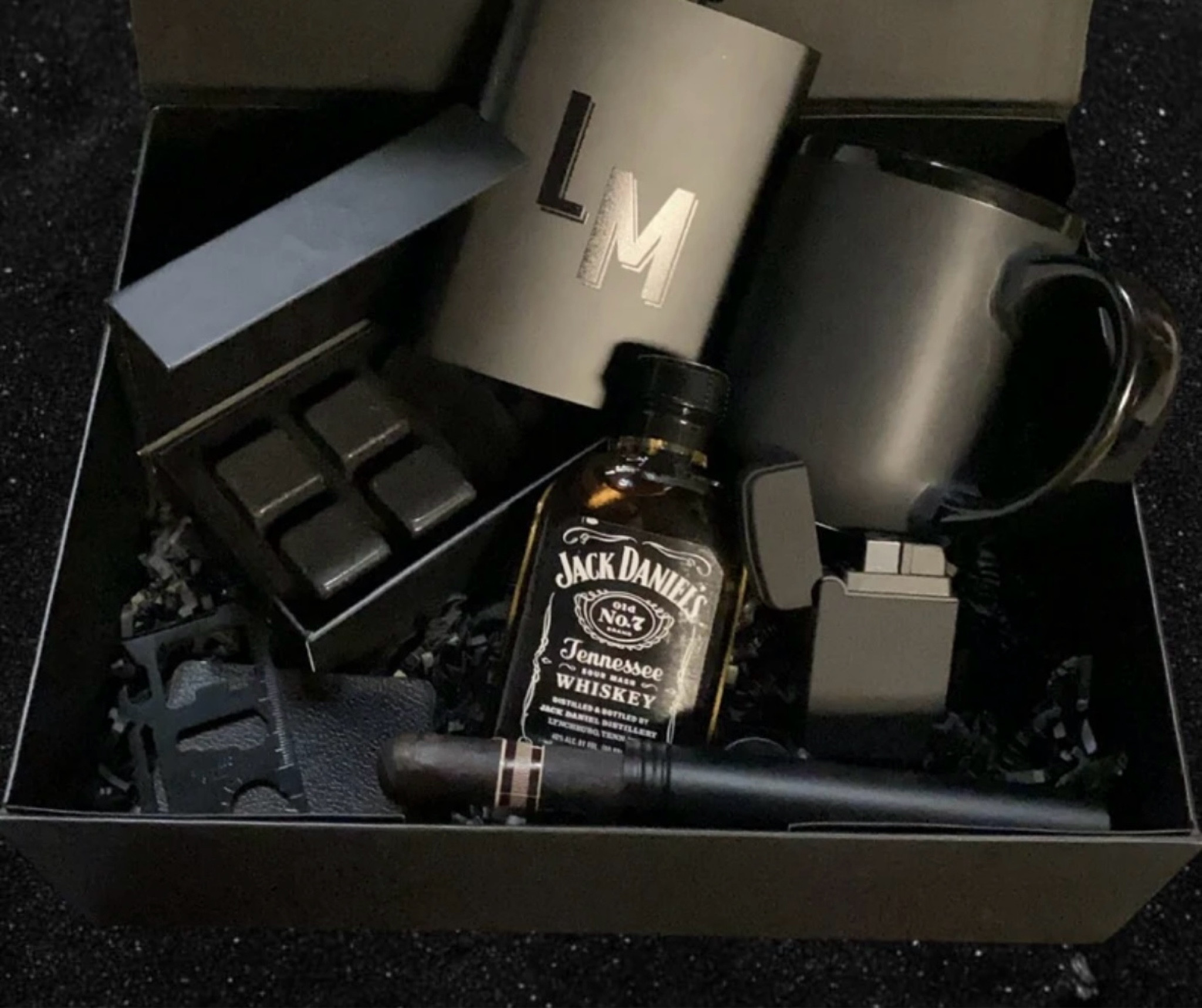 Father’s Day Gift Boxes 

#LTKGiftGuide #LTKMens #LTKFamily