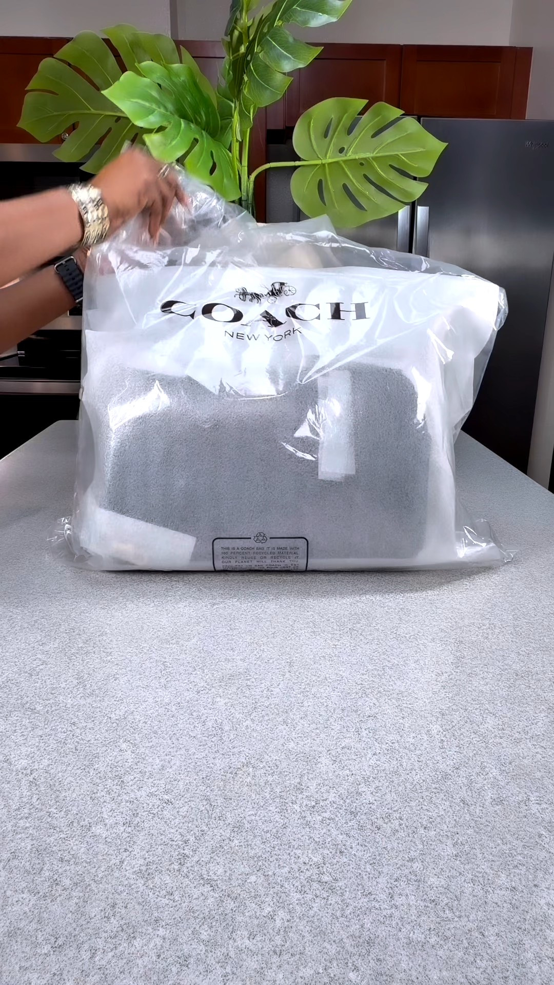 C. O. A. C. H. Unboxingg