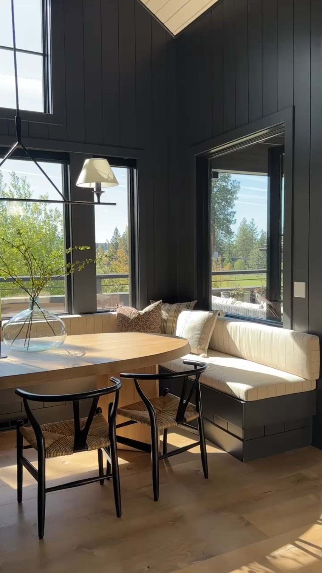 The dining room style that everyone wants (and how to shop for it)

#LTKStyleTip #LTKParties #LTKHome