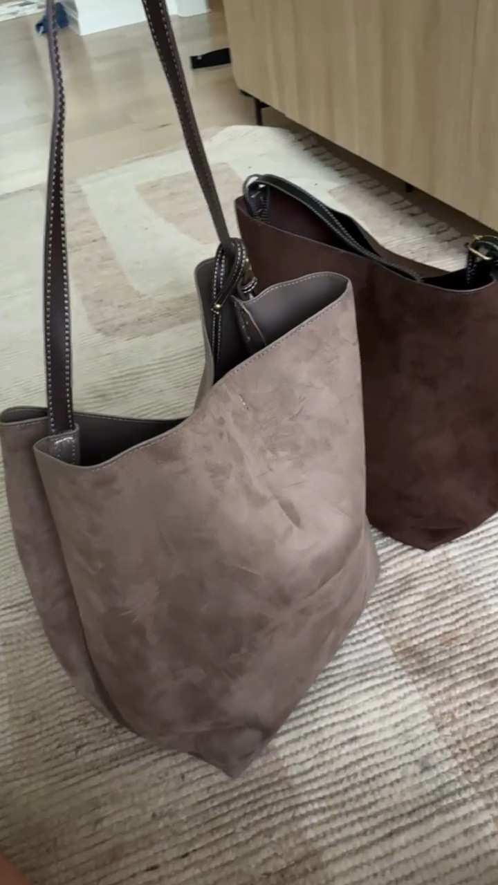 New suede bucket bag for fall 〰️ under $100!

Gap, gap style, suede bag, bucket bag, gap bag, travel bag, mom bag 

#LTKItBag #LTKFindsUnder100 #LTKStyleTip
