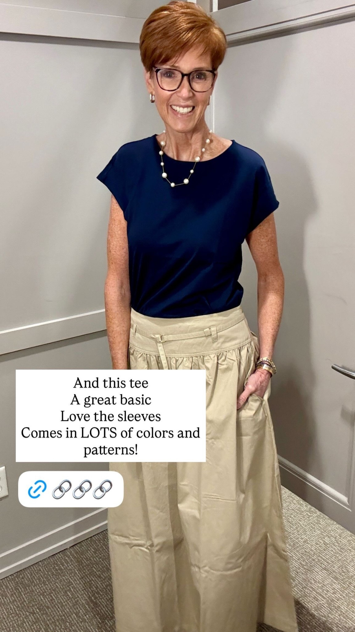 And this tee
A great basic
Love the sleeves 
Comes in LOTS of colors and patterns!

#LTKOver40 #LTKootd #LTKTall