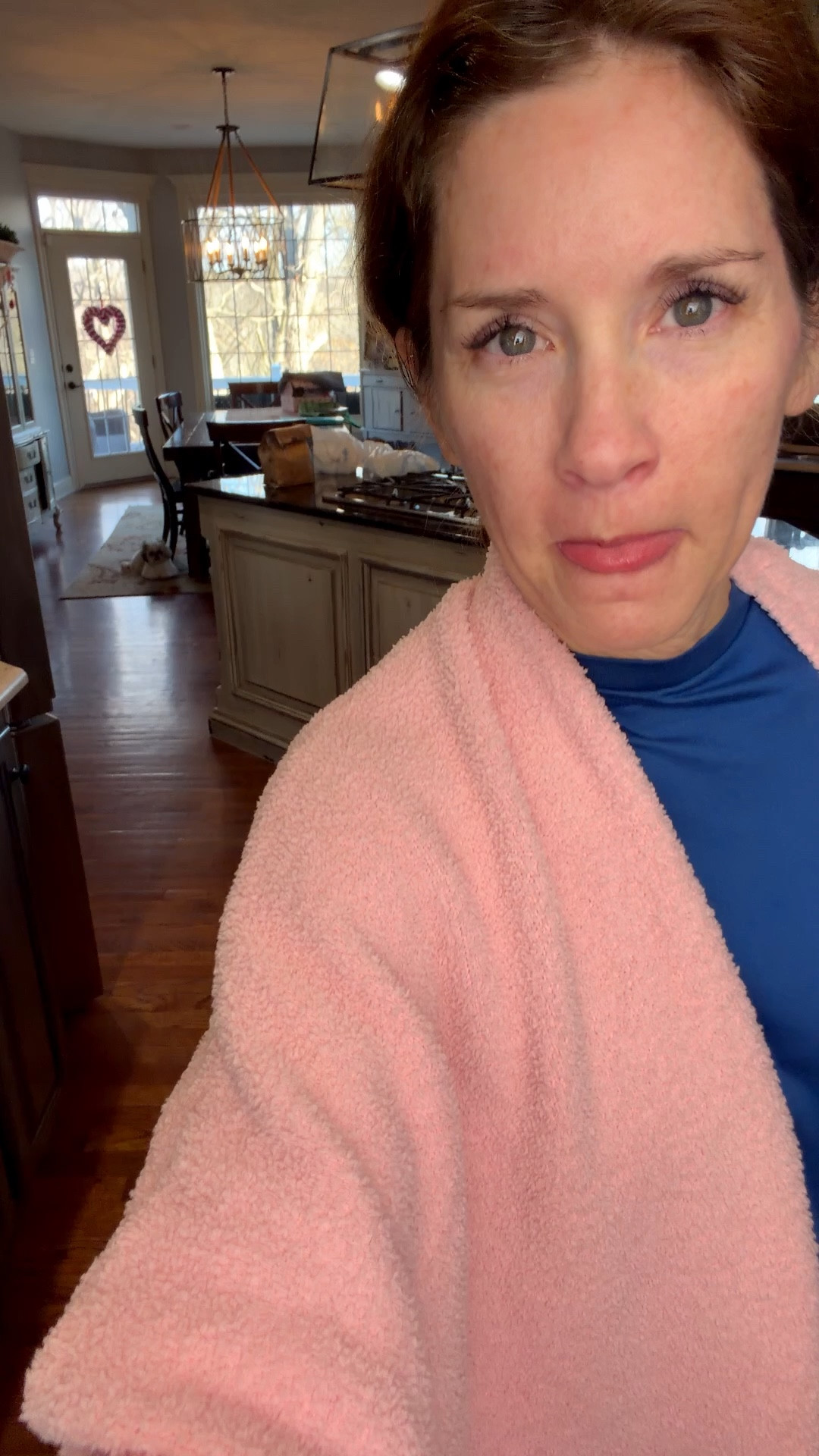 Love this lounging set 🩷✨

#LTKmorningroutine #LTKOver40 #LTKselfcare