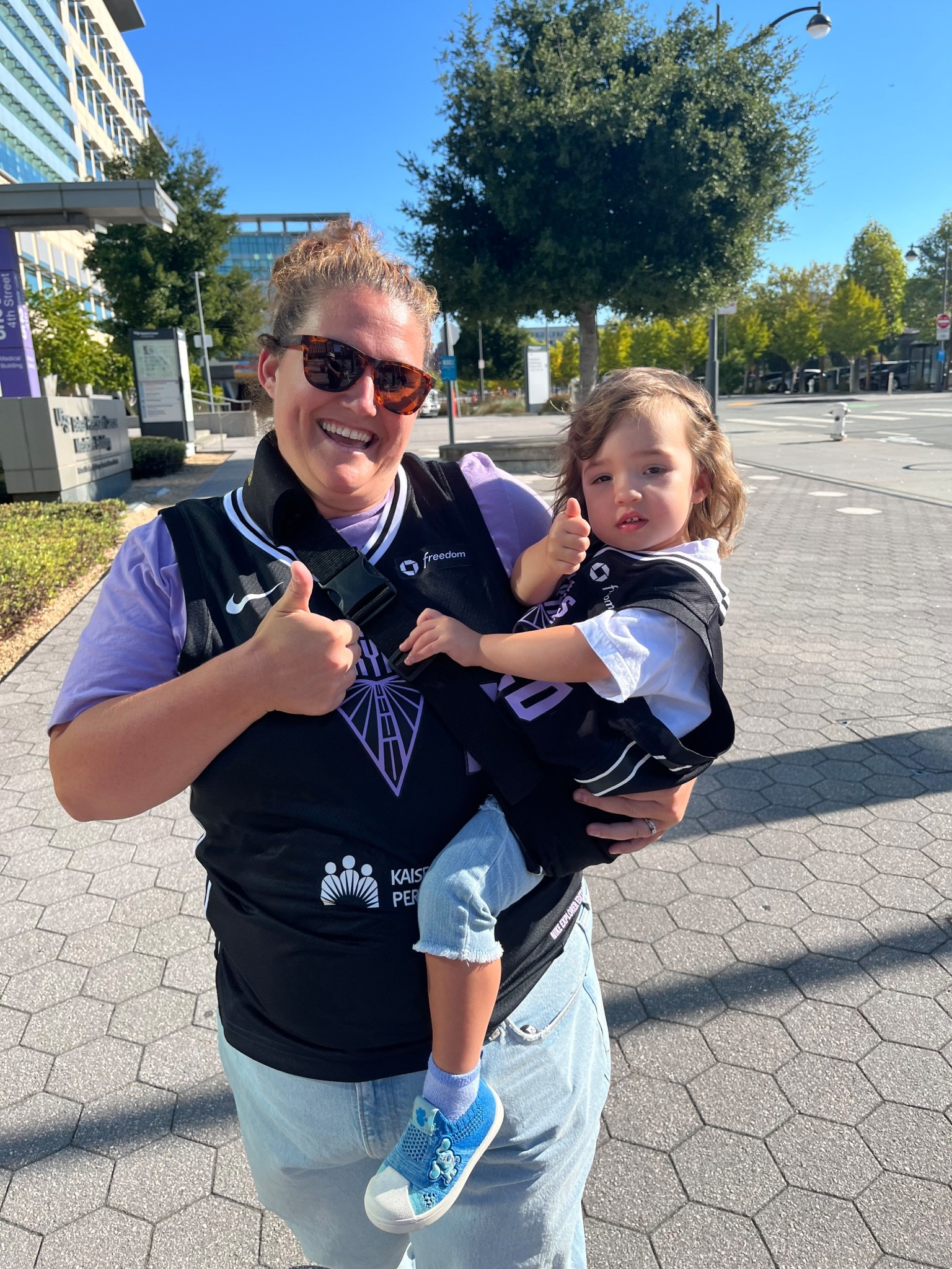 We’d really appreciate it if the WNBA commish and friends would pay our gals what they’re worth because the idea of no games this summer is making me very not happy  

#LTKActive #LTKmomlife #LTKKids