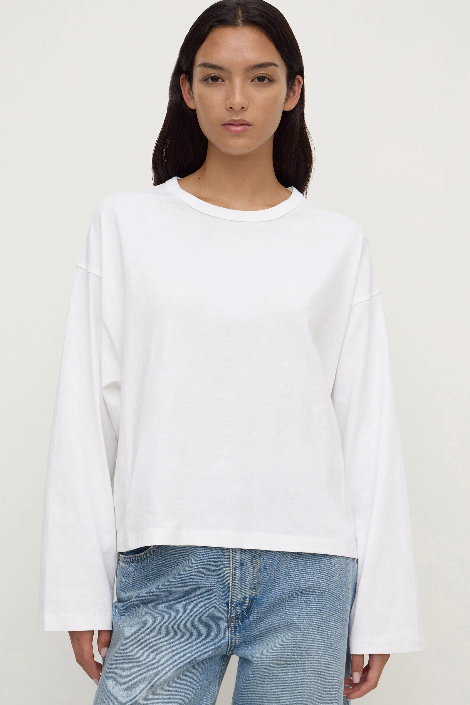 Nikita Wide Sleeve Tee | Assembly Label