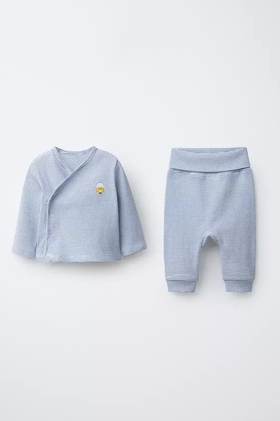 SET T-SHIRT UND SAROUEL-HOSE GESTREIFT MIT HÜHNCHEN-STICKEREI | Zara DE
