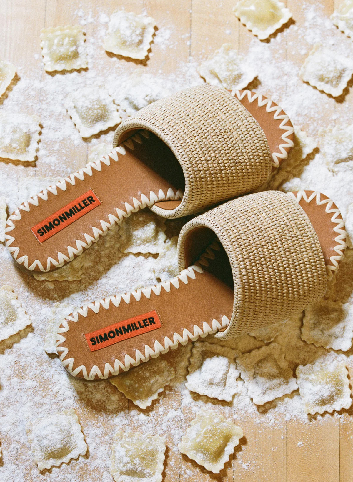 Raffia
           Salerno Slide in Natural | Simon Miller