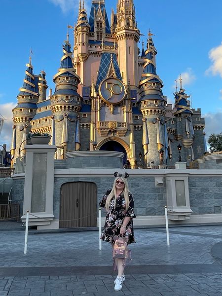Golden hour ☀️ I love this dress for the slightly cooler months in the Disney Parks..in fact I even wear it in the heat! The fabric is nice and thin so you can get away with it year round 
#disneystyle #disney

#LTKcurves