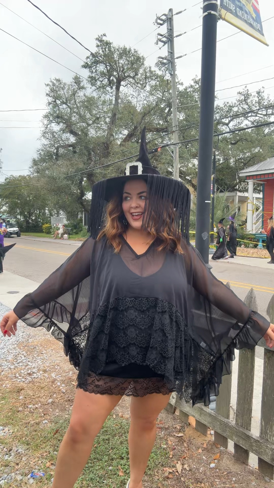 Must be the season of the witch 🧙🏼‍♀️✨

We had so much fun this weekend and I can’t wait to share the full recap! Thank you to Bay St Louis for having us! 🫶🏼✨



#LTKHalloween #LTKFindsUnder50 #LTKBeauty