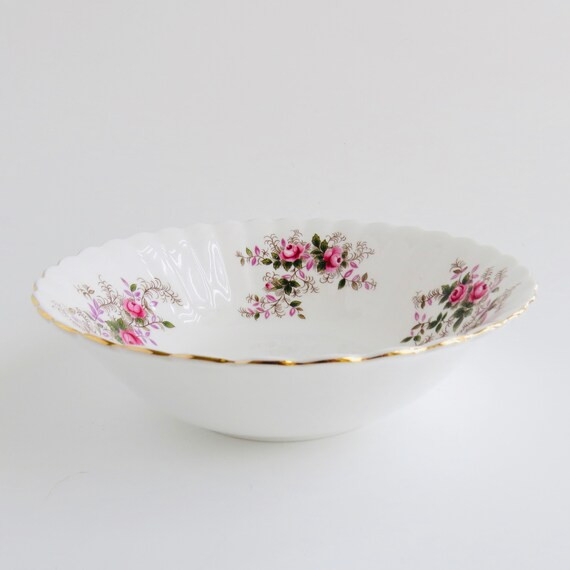 Lavender Rose Fruit Bowl, Nappy Bowl, Dessert Bowl, Small Bowl,  Royal Albert Vintage Bone China | Etsy (CAD)